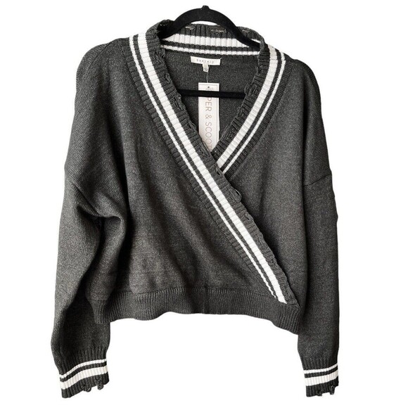 BaeVely The Lindale Distressed Detail V Neck Sweater Size Large Charcoal NWT - Picture 2 of 13